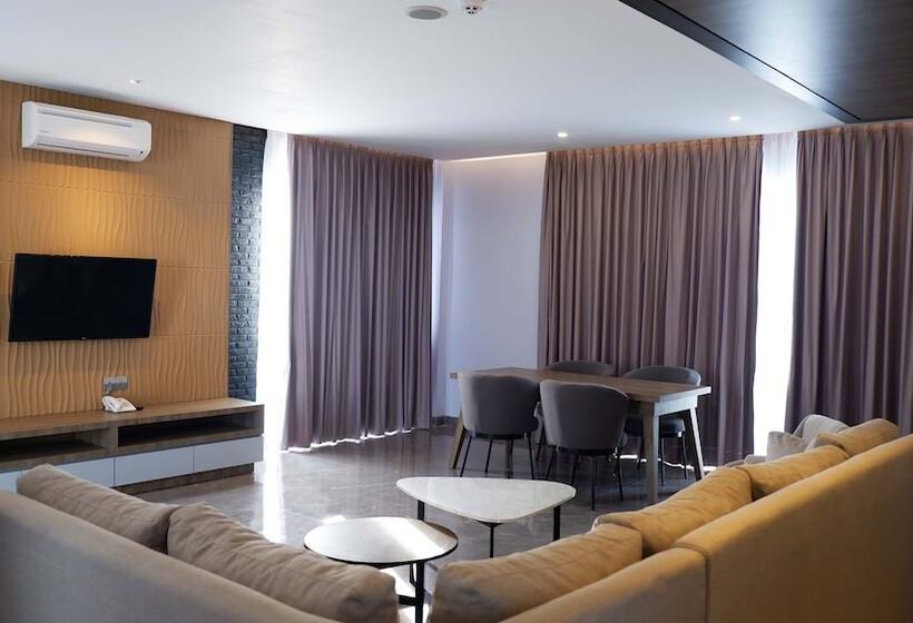 ホテル One Of A Kind Resort At Trikora Beach