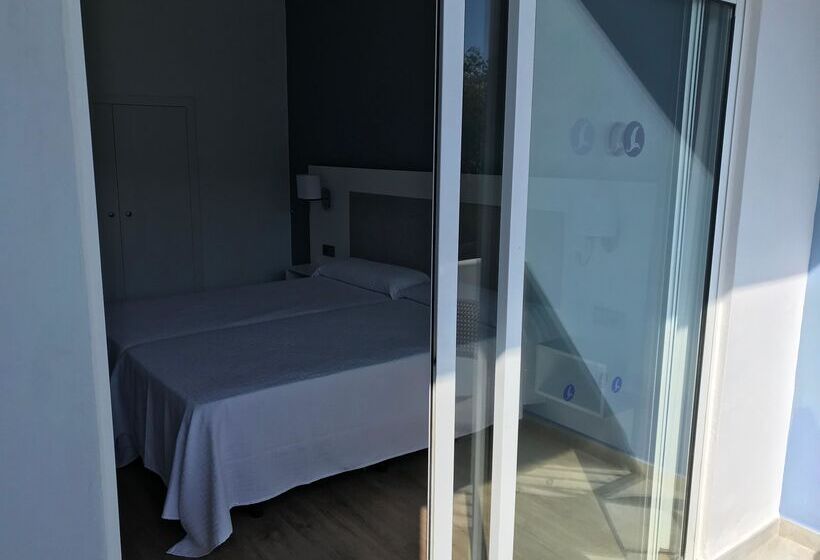 酒店 Osprey Menorca