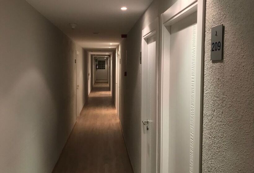 酒店 Osprey Menorca