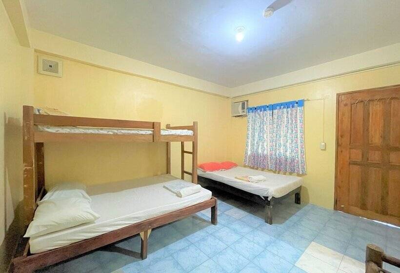 هتل Oyo 876 Escurel Inn Boracay