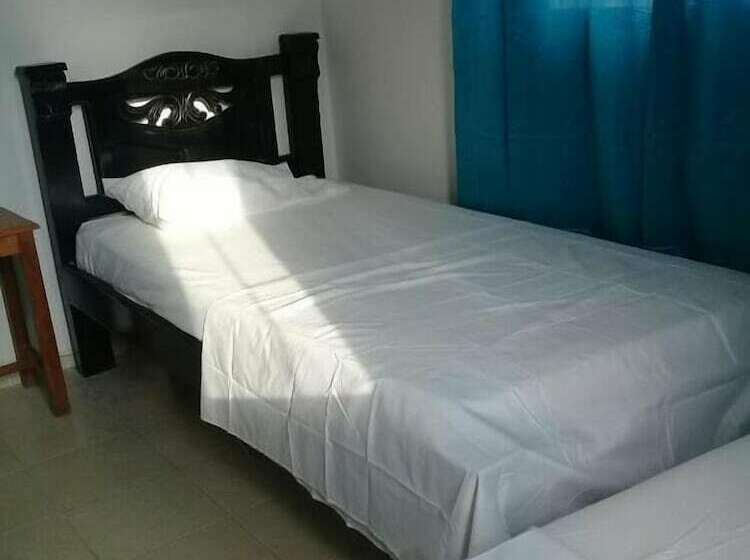 Отель Paseo Bolivar