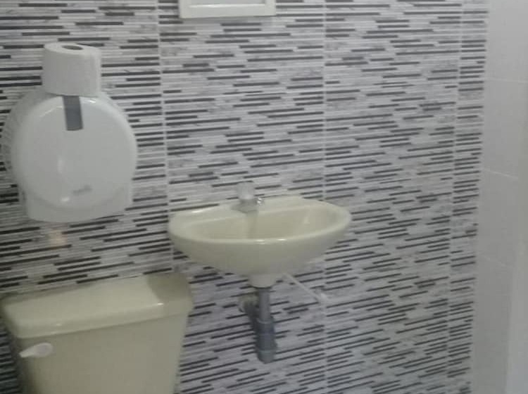 Отель Paseo Bolivar