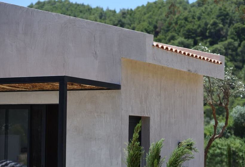 בית מלון כפרי Pure Villas