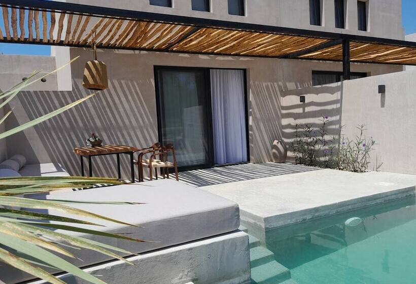 בית מלון כפרי Pure Villas