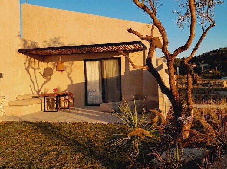 בית מלון כפרי Pure Villas