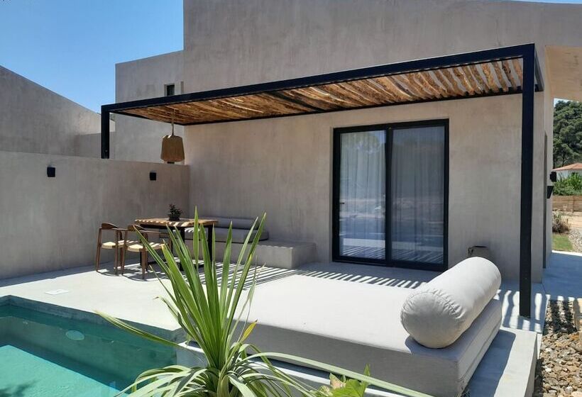 בית מלון כפרי Pure Villas