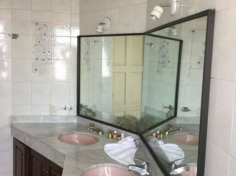 ホテル Quinta Del Sol