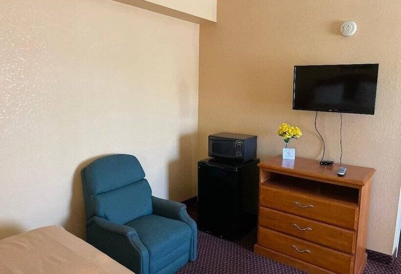 فندق Redwood Inn