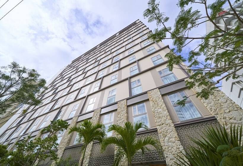 בית מלון כפרי Resol Trinity Naha