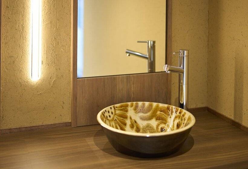 בית מלון כפרי Resol Trinity Naha