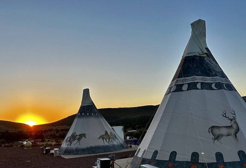 교외 호텔 Grand Canyon Glamping Resort