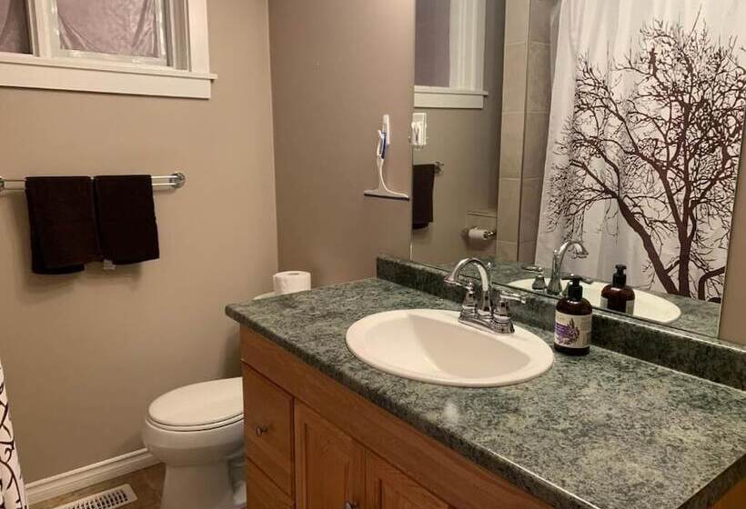 Landhotel Utopia Feels Botanical Glampground And Micro Farm