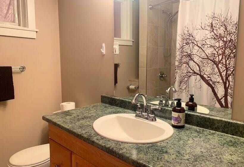 Landhotel Utopia Feels Botanical Glampground And Micro Farm