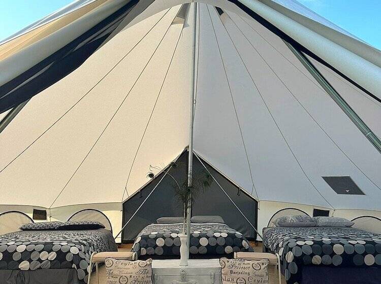 Landhotel Utopia Feels Botanical Glampground And Micro Farm