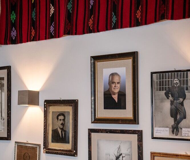 בית מלון כפרי Samaria By The Sea