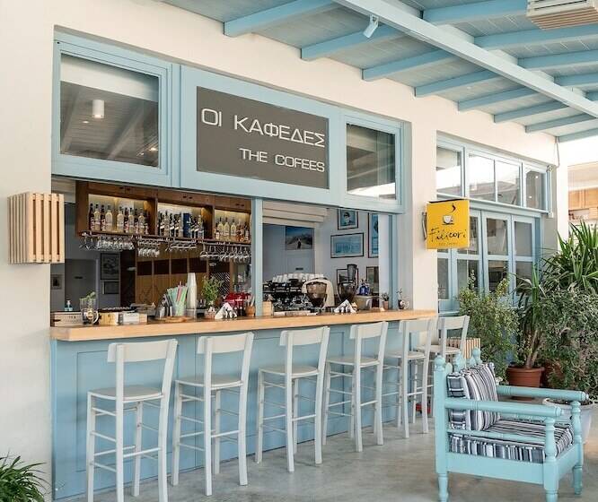 בית מלון כפרי Samaria By The Sea