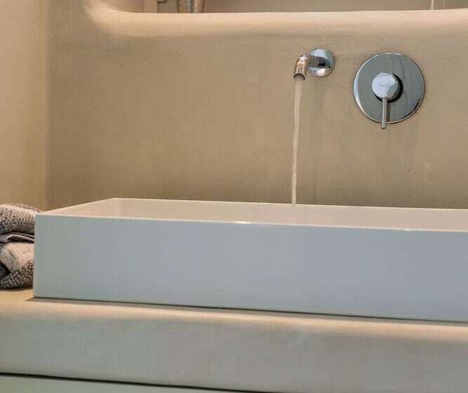 בית מלון כפרי Samaria By The Sea