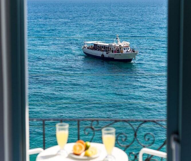 בית מלון כפרי Samaria By The Sea