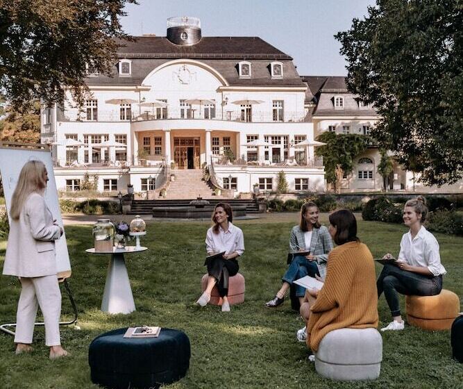 호텔 Schloss Teutschenthal