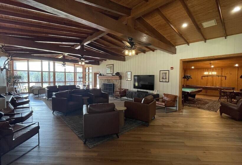 호텔 Scrappin Valley Lodge