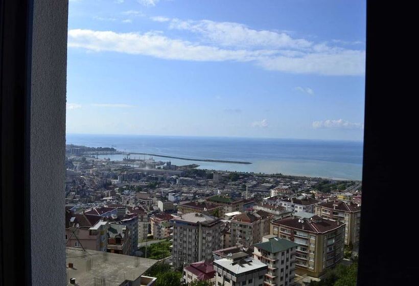 ホテル Shahin Golden