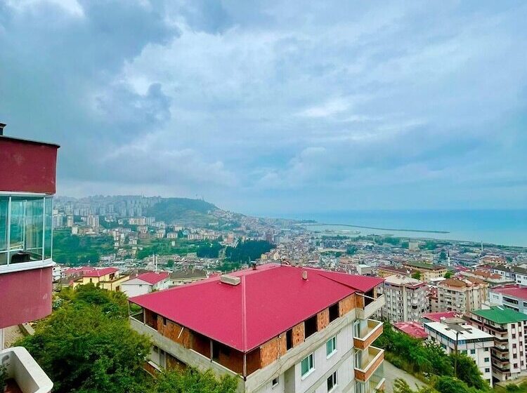 ホテル Shahin Golden