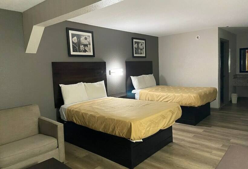 호텔 Speedway Inn & Suites