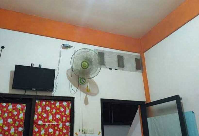 酒店 Spot On 91343 Kartika Guest House Syariah