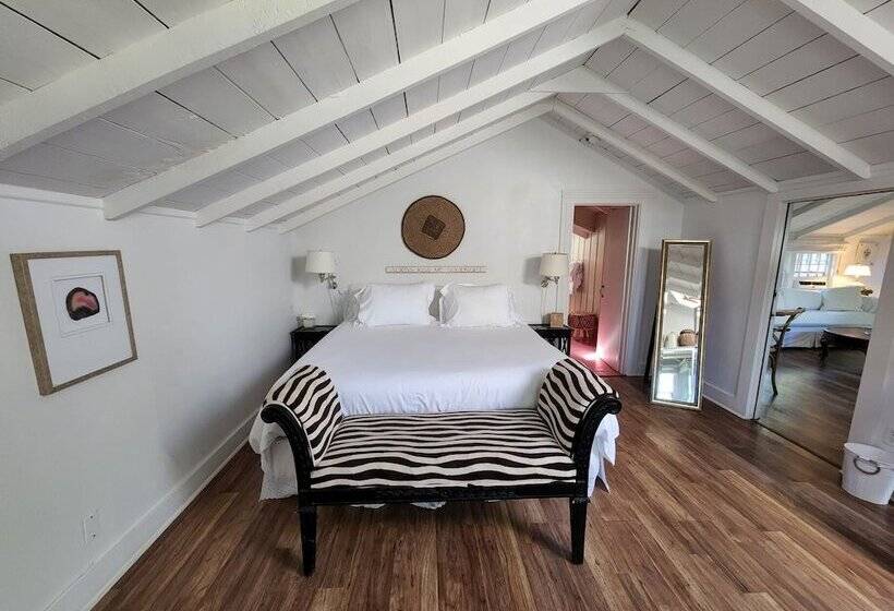 فندق Summer House