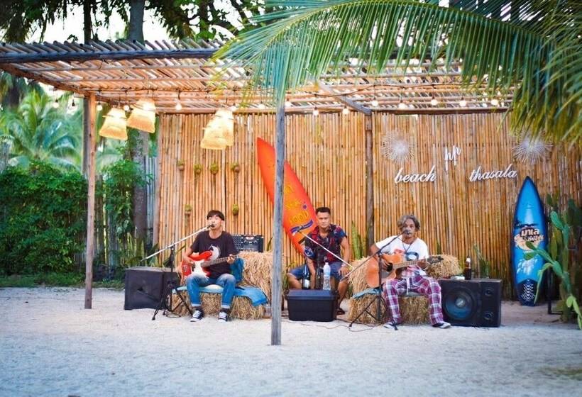 Отель The Pp. Beach Resort Thasala