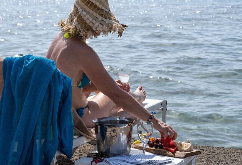 فندق Yaso S Suites