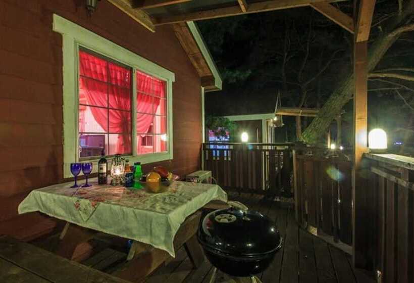 Hoengseong Pine Bell Pension