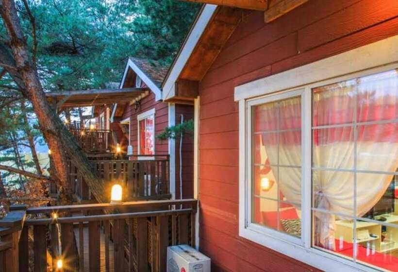 Hoengseong Pine Bell Pension