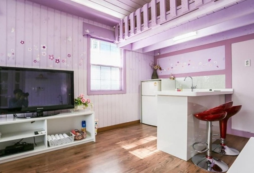 Hoengseong Pine Bell Pension