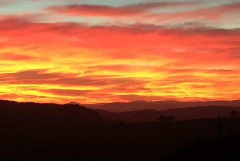 Impeccable 3 Bed 17th Century Luxury Cottage