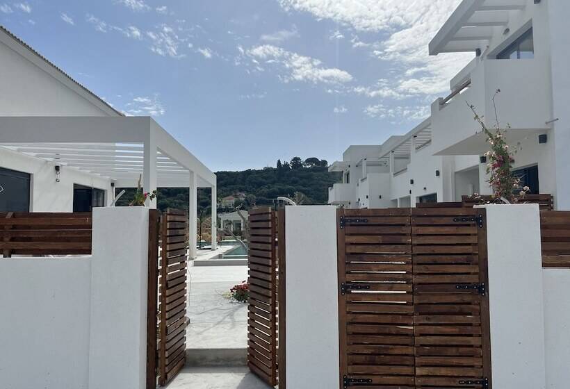 Kimiro Hotel Tsilivi