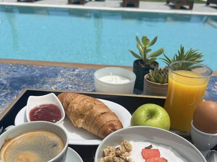 Kimiro Hotel Tsilivi