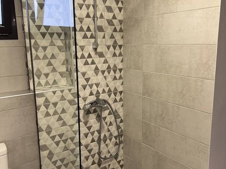 Kimiro Hotel Tsilivi