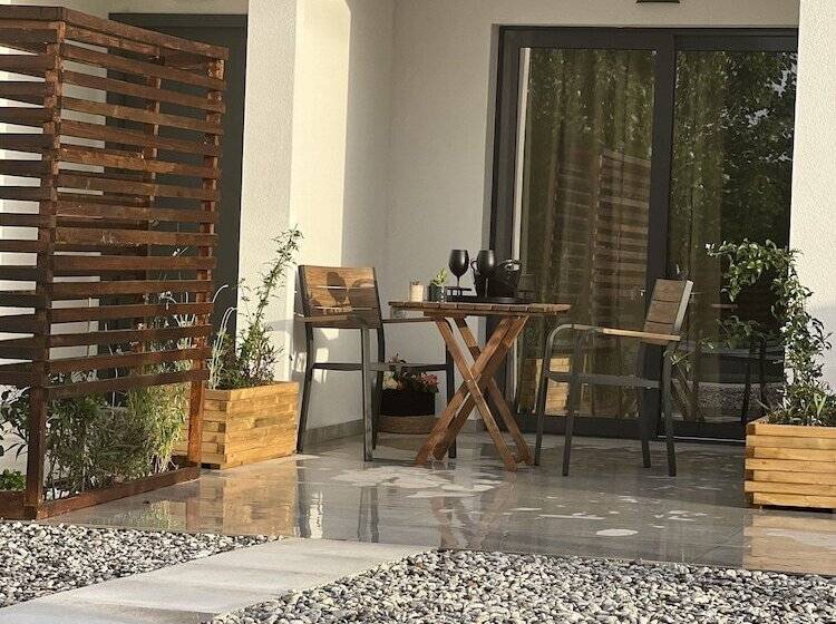 Kimiro Hotel Tsilivi