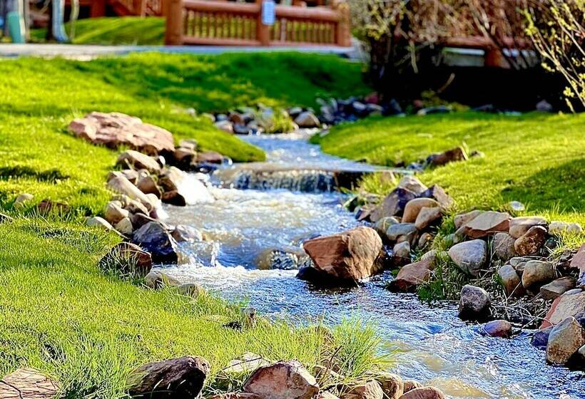 Lazy Bear Log Cabin Canyons Park