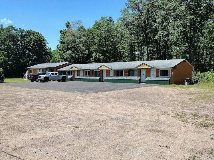 فندق على الطريق Bergland Outfitters