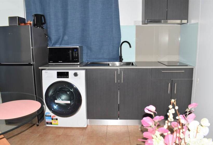 فندق على الطريق Ktown