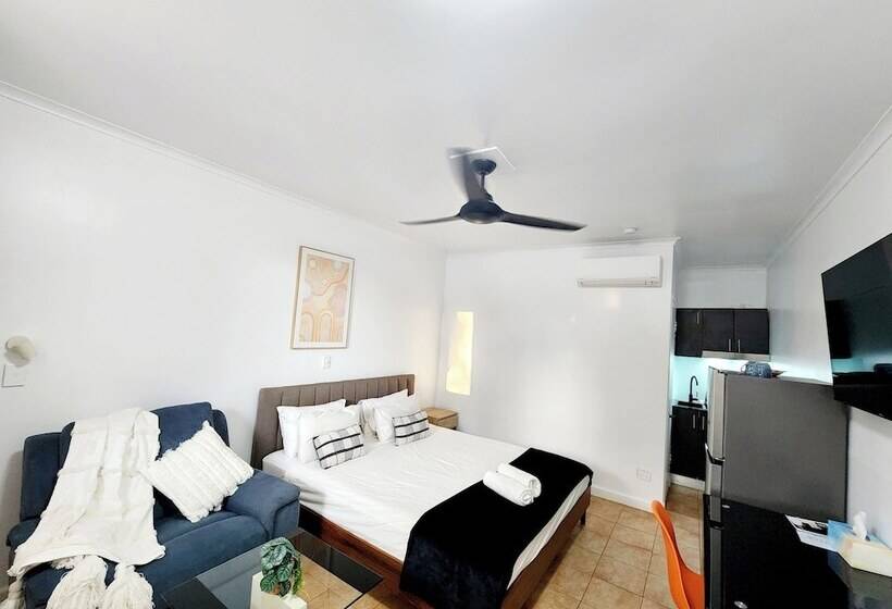 فندق على الطريق Ktown