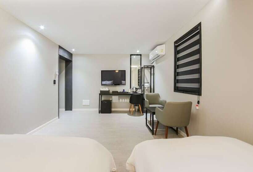 汽车旅馆  Yeosu Asome Boutique