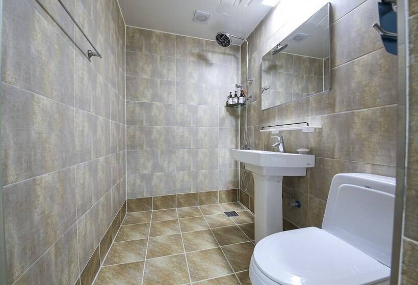 汽车旅馆  Yeosu Asome Boutique