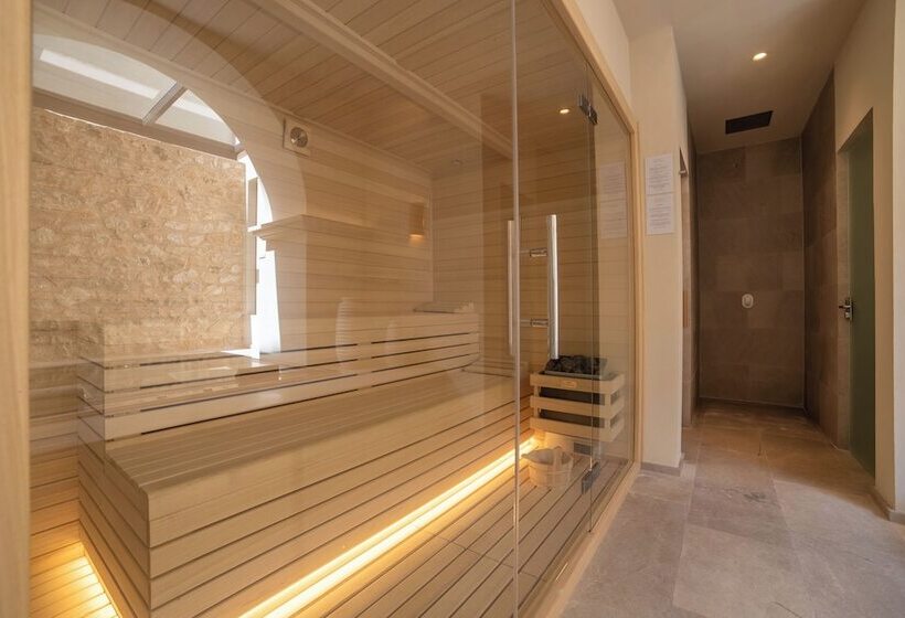 Nema Boutique Hotel & Spa