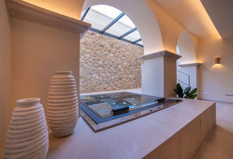 Nema Boutique Hotel & Spa