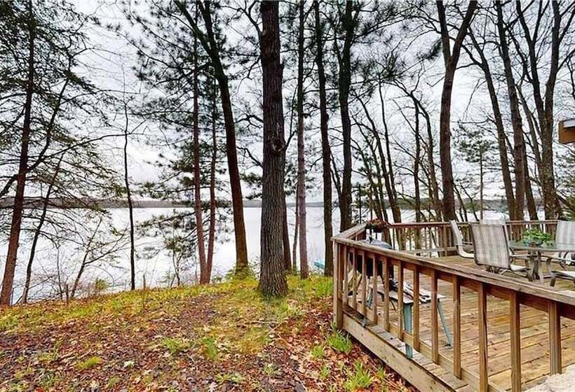 Oak Ridge Lake House