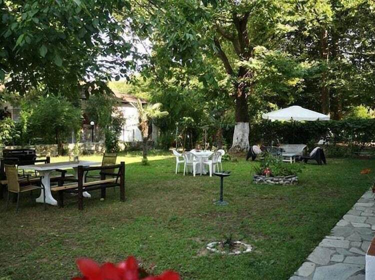 ペンション Achillion B&b