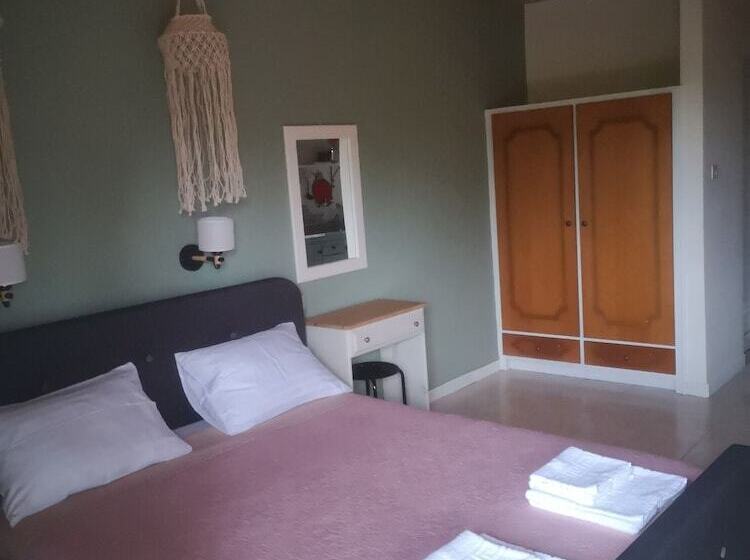 ペンション Achillion B&b